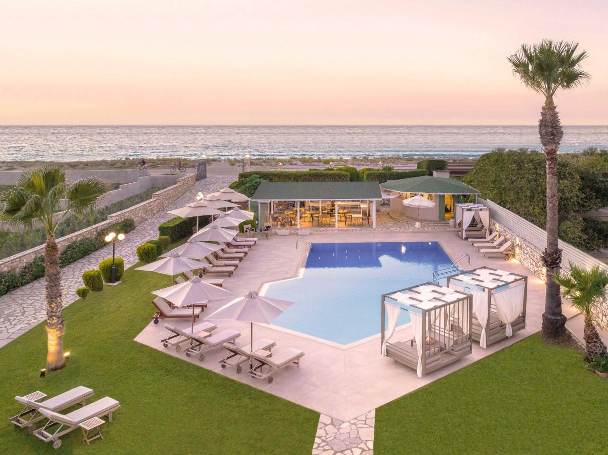 San Giovanni Beach Resort And Suites Agios Ioannis  Exteriör bild