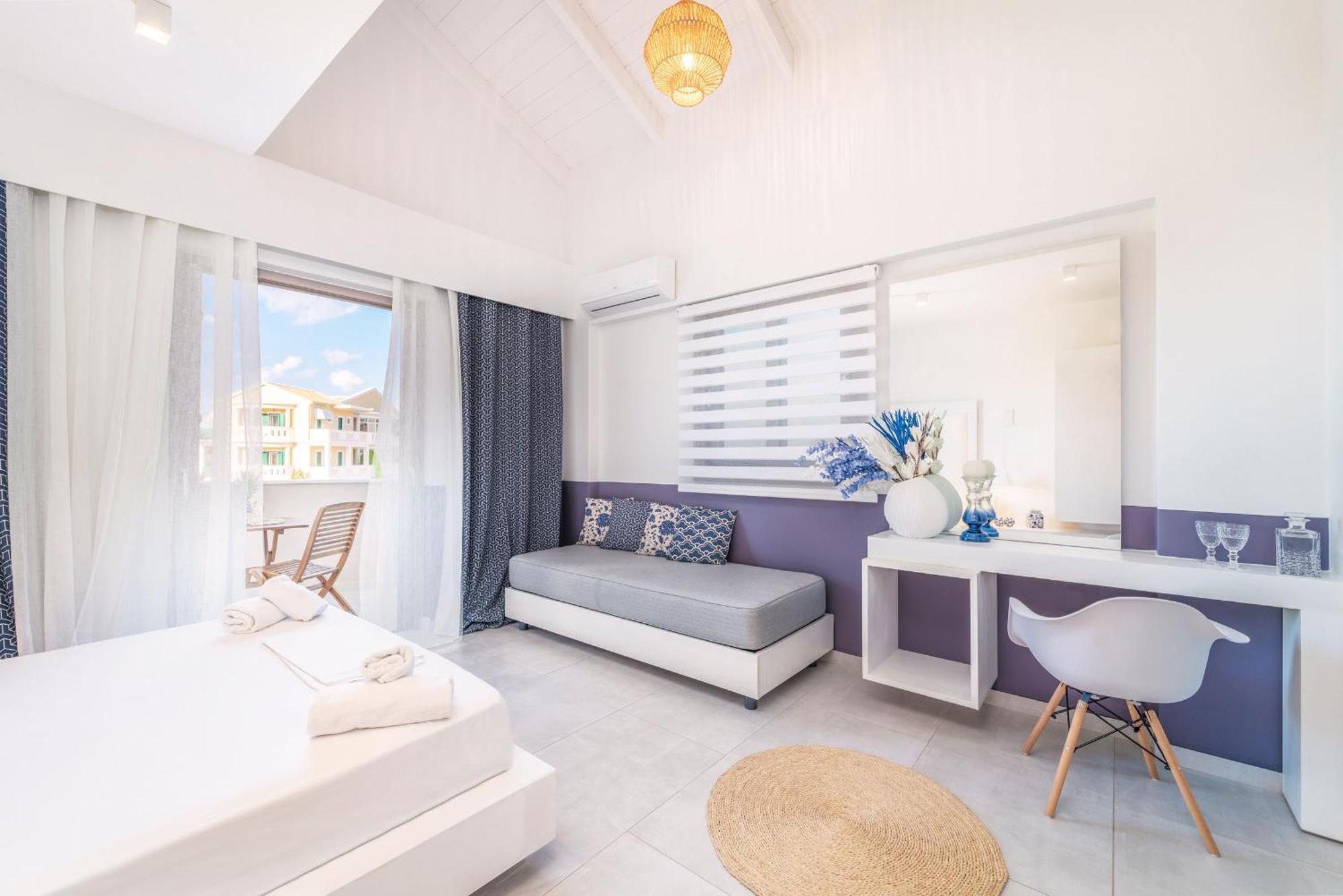 San Giovanni Beach Resort And Suites Agios Ioannis  Rum bild